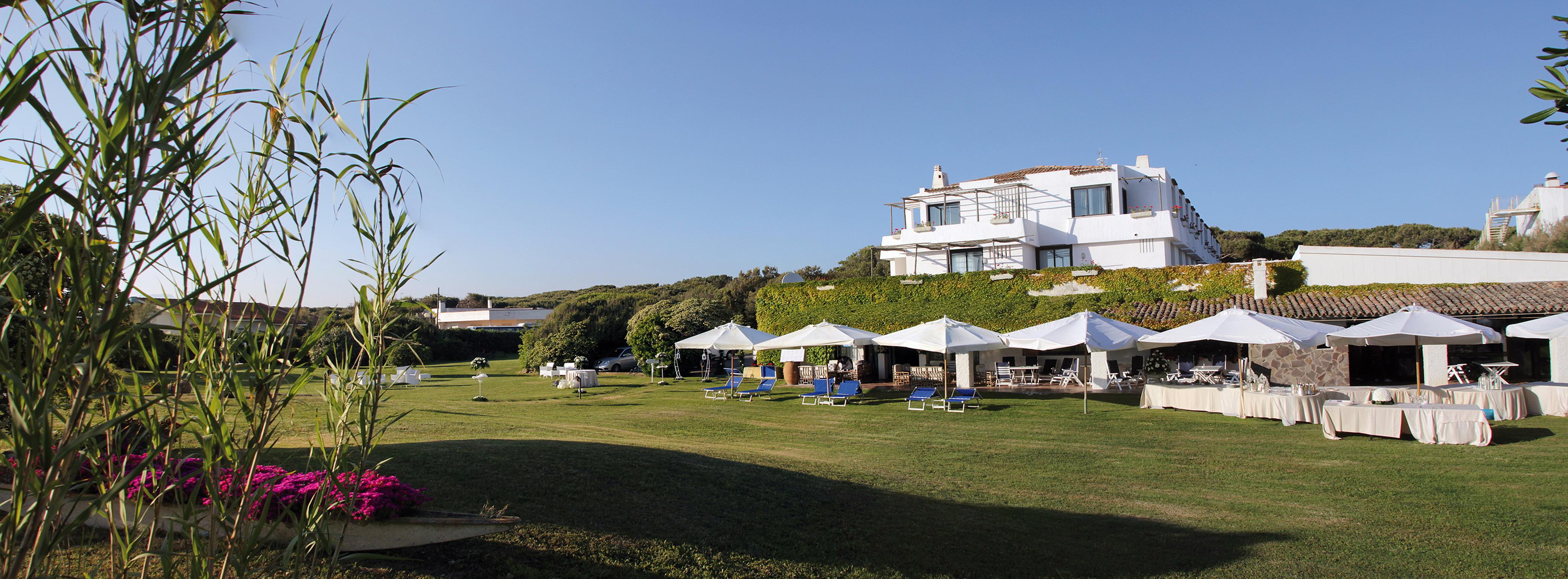 Hotel Della Baia 바이아도미찌아 외부 사진